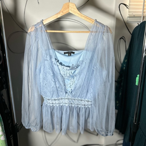 Haute Monde Light Blue Tulle w/Embroidery Women’s Peplum Top Size Medium - Picture 1 of 9
